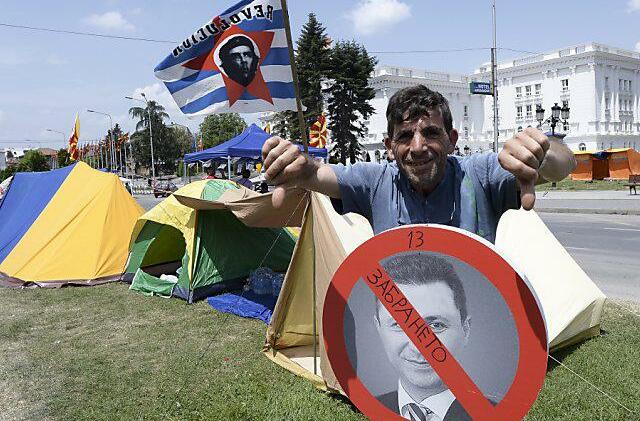 Taksat dhe hipotekat e Maqedonisë