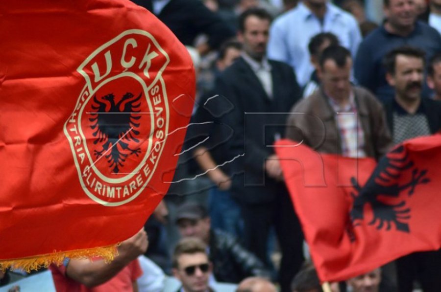 Drejt lirisë a vdekjes?